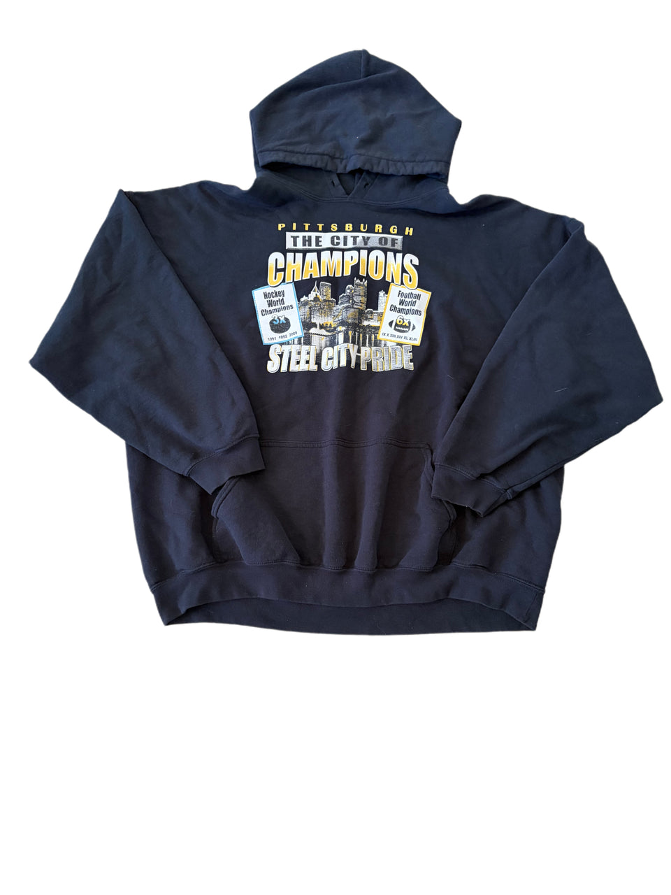 VINTAGE BLACK PITTSBURGH CITY OF CHAMPIONS FOOTBALL HOCKEY GRAPHIC HOODIE